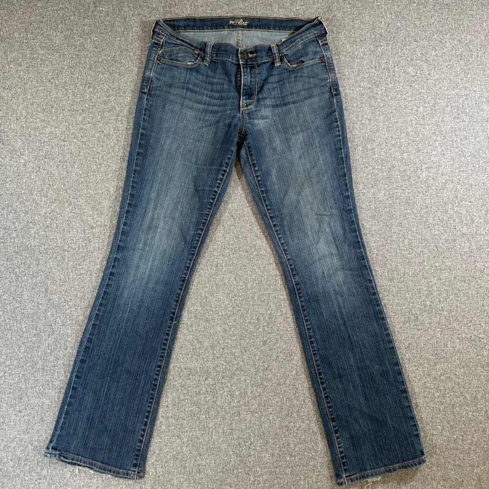 Old Navy The Flirt Women Jeans 10 Long Dark Wash Blue Denim Bootcut Stretch Y2K